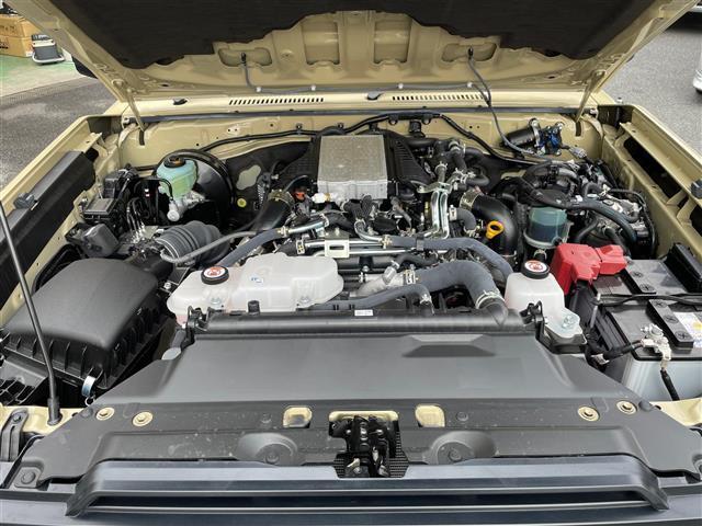 ランドクルーザー70 AX ワンオーナー 社外16インチAW LEDライト 革調シートカバー 社外ディスプレイオーディオ バックモニター ETC2.0 社外デジタルミラー 社外セキュリティ クルーズコントロール PCS LKA(19枚目)