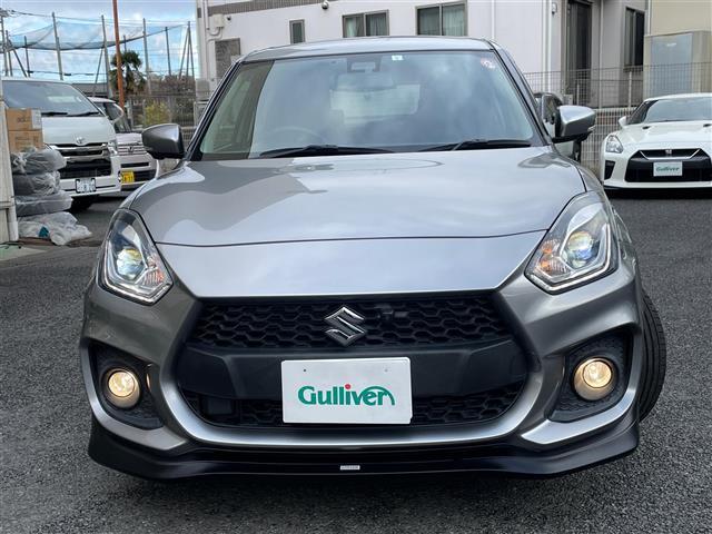 スイフトスポーツ ベースグレード　ワンオーナー　６ＭＴ　ＳＳＲ１７インチＡＷ　フジツボマフラー　ＧＲｅｄｄｙフロントスポイラー　ナビ　全方位カメラ　ＥＴＣ　スズキセーフティサポート　レーダークルーズ　ＰＣＳ　ＬＫＡ　ＢＳＭ（4枚目）
