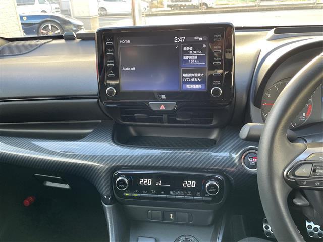 ＧＲヤリス ＲＺ　ハイパフォーマンス　ＴＯＭ’Ｓエアロ　ＨＫＳマフラー　ＢＢＳ製鍛造１８ＡＷ　ＬＥＤライト　ディスプレイオーディオ　バックモニター　ＥＴＣ２．０　トヨタセーフティセンス　レーダークルーズ　ＰＣＳ　ＬＴＡ　ＢＳＭ（27枚目）