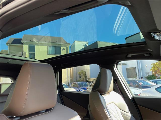 Ｘ３ Ｍ５０　ｘＤｒｉｖｅ　ガラスルーフ　茶革シート　ｈａｒｍａｎ／ｋａｒｄｏｎ　純正２１インチＡＷ　ＨＵＤ　レーダークルーズ　衝突軽減　ＬＫＡ　ＢＳＭ　純正ナビ　３６０°カメラ　ＥＴＣ　前後ドラレコ　ＡｐｐｌｅＣａｒＰｌａｙ（6枚目）