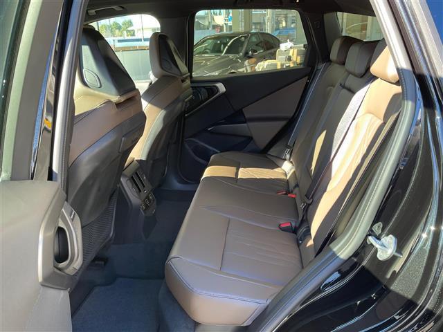 Ｘ３ Ｍ５０　ｘＤｒｉｖｅ　ガラスルーフ　茶革シート　ｈａｒｍａｎ／ｋａｒｄｏｎ　純正２１インチＡＷ　ＨＵＤ　レーダークルーズ　衝突軽減　ＬＫＡ　ＢＳＭ　純正ナビ　３６０°カメラ　ＥＴＣ　前後ドラレコ　ＡｐｐｌｅＣａｒＰｌａｙ（32枚目）