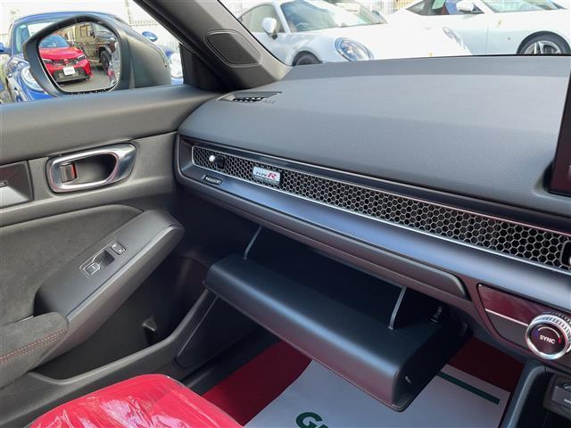 シビック タイプR 純正ナビ バックカメラ ビルトインETC2.0 ホンダセンシング 純正19インチAW ブレンボブレーキ LEDライト レーダークルーズ 衝突軽減ブレーキ LKA BSM コーナーセンサー(29枚目)