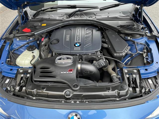 ３シリーズ ３２０ｄ　Ｍスポーツ　ＲＡＹＳ鍛造１９インチＡＷ　カーボン調エアロ　社外グリル　社外エアクリーナー　ＬＥＤライト　純正ナビ　バックモニター　ミラーＥＴＣ　３６０°ドラレコ　前席パワーシート　プッシュスタート　スマートキー（22枚目）