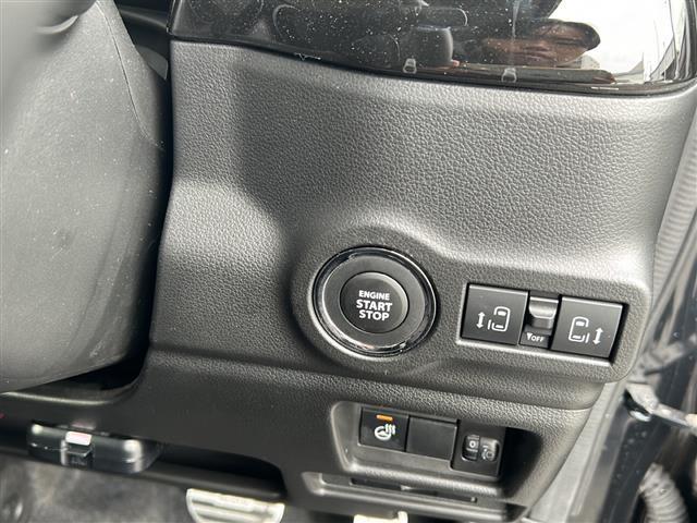 スペーシアカスタム ハイブリッドXSターボ 9インチHDメモリナビ 全方位モニター 両側パワスラ ドラレコ USB ターボ シートヒーター エアバックW アイドリングストップ パーキングアシスト 追従クルコン フルセグTV フロアマット純正(11枚目)