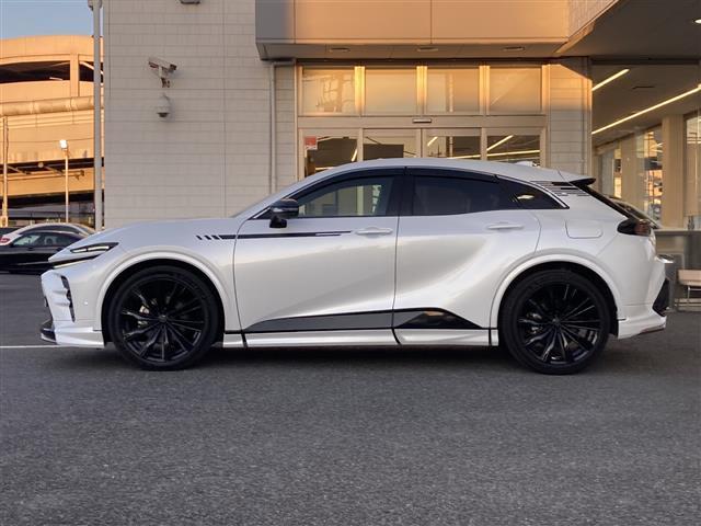 クラウンスポーツ Z ワンオーナー/全方位カメラ/パノラマルーフ/モデリスタエアロ/フルセグTV/レザーシート/エアーシート/ベンチレーション/パワーバックドア/置くだけ充電/ETC2.0/PCS/BSM/LCC(20枚目)