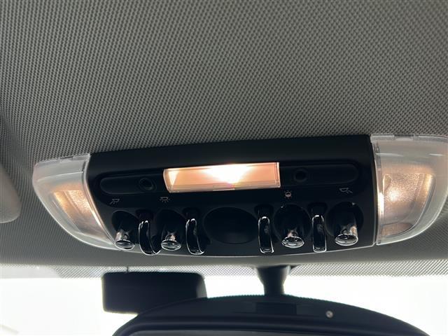 ＭＩＮＩ クーパーＳ　純正ナビＡＭ／ＦＭＢＴスマートキープッシュスタート（21枚目）