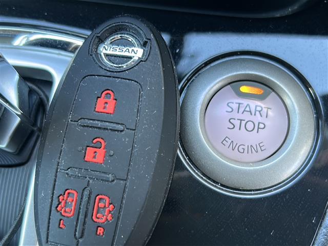 セレナ ハイウェイスター　Ｓ－ハイブリッド　Ｖセレクション　ワンオーナー純正ナビＴＶ後席用モニターバックカメラＥＴＣ両側電動スライドドア（19枚目）