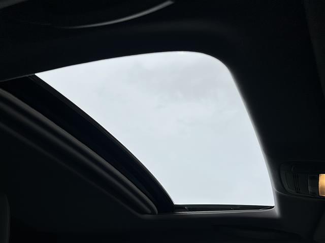 クラウンハイブリッド アスリートS ワンオーナー純正メーカーナビTVサンルーフバックカメラビルトインETCクルコンパワーシート(3枚目)