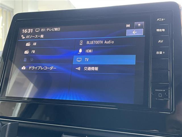 デリカミニ Ｔ　プレミアム　禁煙　９型ナビ　全方位　両側自動　自動追従　スマキー　ＥＴＣ（4枚目）