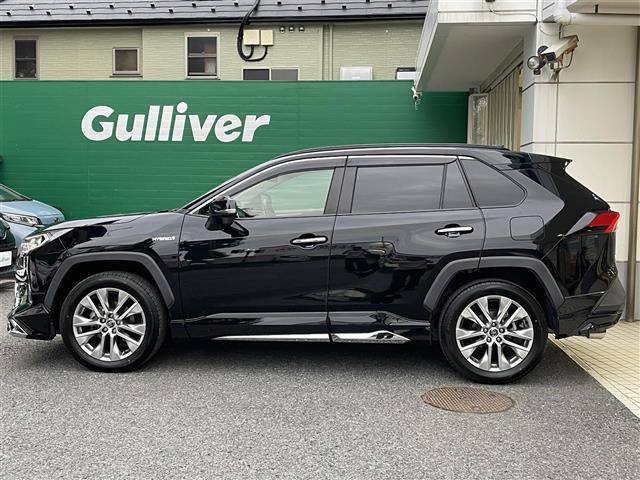 ＲＡＶ４ ハイブリッドＧ　禁煙　フルモデリスタエアロ　純正９型ナビ　ブラインドスポットモニター　パワーバックドア　ドライブレコーダー前後ステアリングヒータ―　純正１９インチアルミ　合皮シート　前席シートヒーター（18枚目）