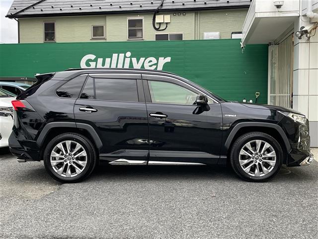 ＲＡＶ４ ハイブリッドＧ　禁煙　フルモデリスタエアロ　純正９型ナビ　ブラインドスポットモニター　パワーバックドア　ドライブレコーダー前後ステアリングヒータ―　純正１９インチアルミ　合皮シート　前席シートヒーター（21枚目）