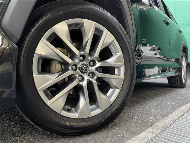 ＲＡＶ４ ハイブリッドＧ　禁煙　フルモデリスタエアロ　純正９型ナビ　ブラインドスポットモニター　パワーバックドア　ドライブレコーダー前後ステアリングヒータ―　純正１９インチアルミ　合皮シート　前席シートヒーター（22枚目）