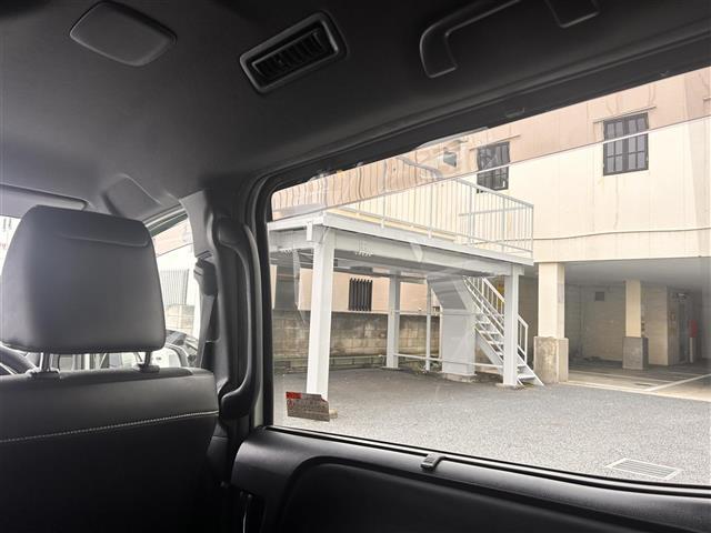 ノア Si ダブルバイビー 禁煙 9型ナビ Bカメ 黒半革 衝突軽減B(37枚目)