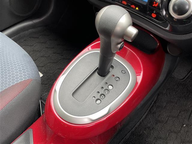 ジューク 15RX タイプV 禁煙 1オナ 7型ナビ Bカメ スマキー HID(29枚目)