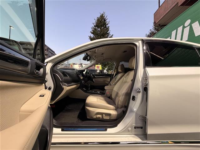 ガラスコーティング、ナビゲーション、ＥＴＣなど、その他のパーツの取り付けお見積もりのご相談も承っております！！クルマのこと何でもお任せください！