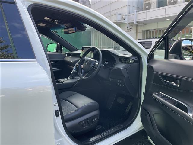 ハリアーハイブリッド G 禁煙 1オナ 8型ナビ 黒半革 衝突軽減 スマキー スマキー ETC(7枚目)