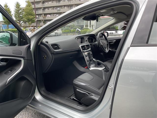 V40 D4 ダイナミックエディション(14枚目)