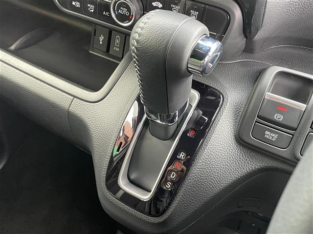 Ｎ－ＢＯＸカスタム Ｌターボ　禁煙　１オナ　Ｂカメ　半革　両側自動　自動追従　スマキー　ＥＴＣ（32枚目）