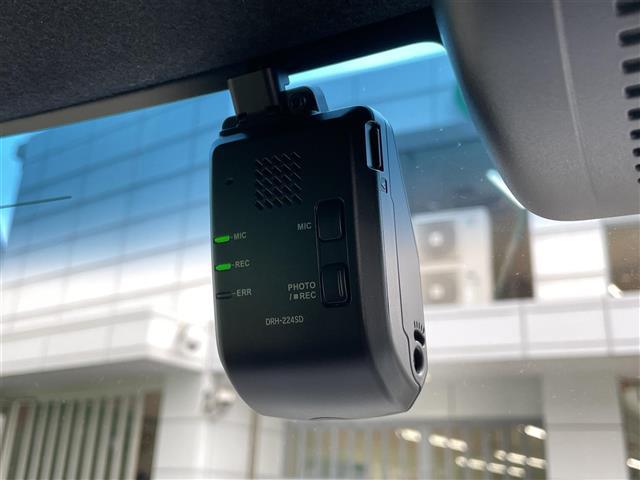 Ｎ－ＢＯＸカスタム Ｌターボ　禁煙　１オナ　Ｂカメ　半革　両側自動　自動追従　スマキー　ＥＴＣ（36枚目）