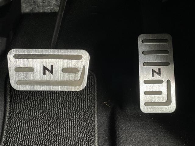 Ｎ－ＢＯＸカスタム Ｌターボ　禁煙　１オナ　Ｂカメ　半革　両側自動　自動追従　スマキー　ＥＴＣ（39枚目）