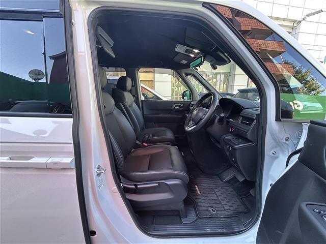 ステップワゴン ｅ：ＨＥＶスパーダ（8枚目）