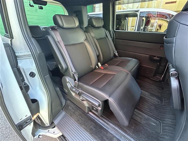 ステップワゴン ｅ：ＨＥＶスパーダ（16枚目）