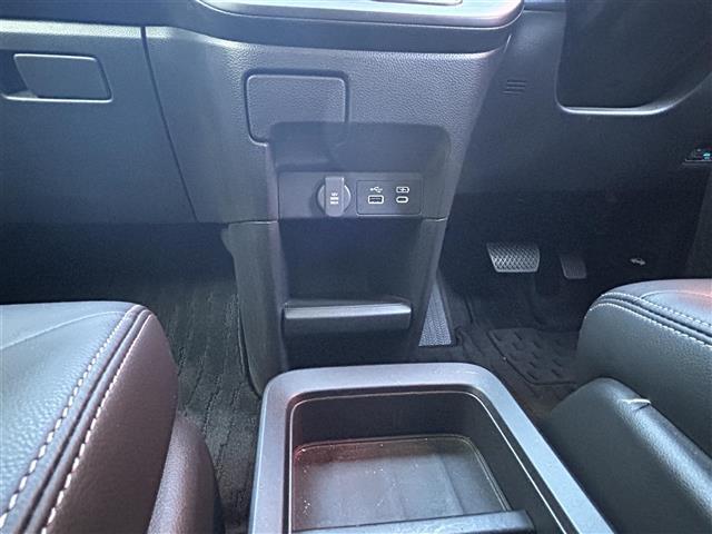 ステップワゴン ｅ：ＨＥＶスパーダ（35枚目）