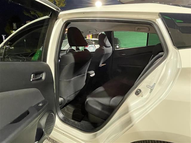 プリウス Sセーフティプラス 禁煙 純ナビ Bカメ スマキー ETC(12枚目)