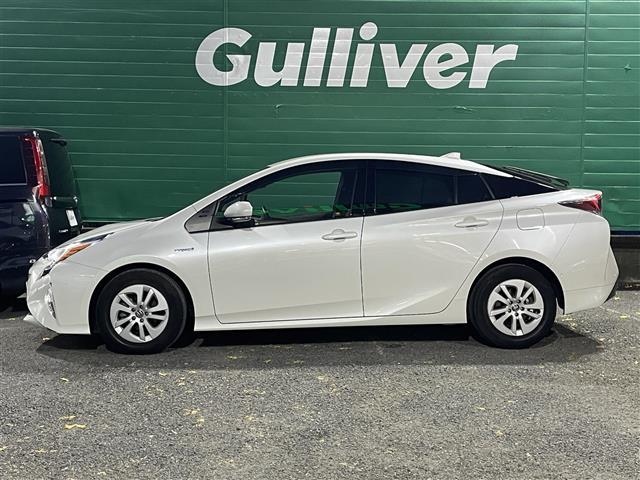 プリウス Sセーフティプラス 禁煙 純ナビ Bカメ スマキー ETC(18枚目)