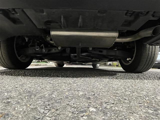 プリウス Sセーフティプラス 禁煙 純ナビ Bカメ スマキー ETC(24枚目)