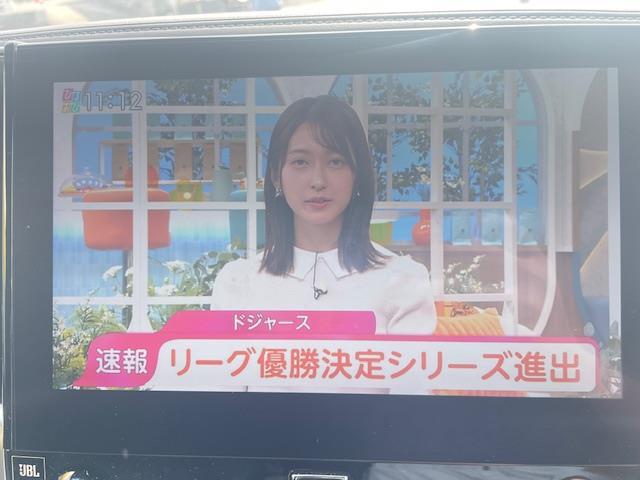 アルファード ２．５Ｓ　タイプゴールドＩＩ　モデリスタエアロ　ツインムーンルーフ　メーカーナビ（地デジＴＶ／Ｂｌｕ－ｒａｙ／ＤＶＤ／ＣＤ／ＭＳＶ／ＢＴ）　パノラミックビューモニター　１３．１インチリアエンター　ＪＢＬプレミアムサウンド（12枚目）