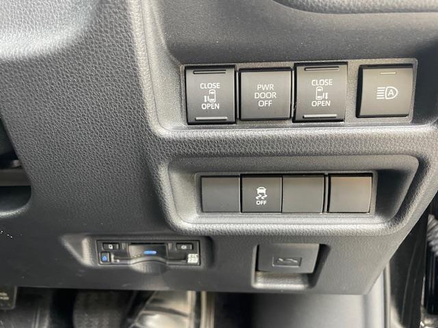 シエンタ ハイブリッドZ(18枚目)