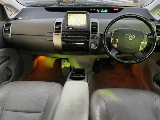 プリウス Gツーリングセレクションレザーパッケージ(9枚目)