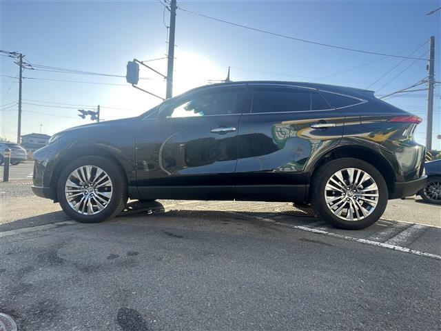 ハリアー Ｚ　衝突軽減装置／レーンキープアシスト／／アダプティブクルーズコントロール／ブラインドスポットアシスト／電動サイドブレーキ／電動リアゲート／オートハイビーム／ＬＥＤヘッドライト／コーナーセンサー（3枚目）