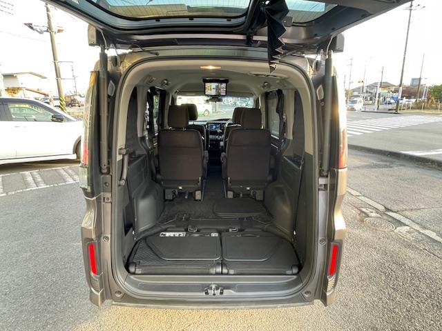 ステップワゴンスパーダ スパーダ　ホンダセンシング　９インチ純正ナビ（ＢＴ／ＵＳＢ／フルセグ／ＣＤ／ＤＶＤ／ＳＤ）　バックカメラ　フリップダウンモニター　前後ドライブレコーダーＥＴＣ　両側電動スライドドア　純正１６インチＡＷ　オートクルーズコントロール（27枚目）