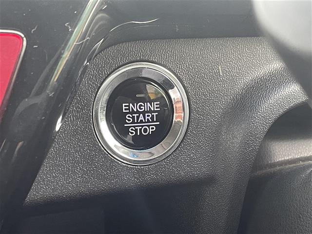 ステップワゴンスパーダ スパーダ・クールスピリット　衝突軽減システム／レーンキープアシスト／横滑り防止装置／アダプティブクルーズコントロール／カーテンエアバッグ／サイドエアバッグ／純正ナビ／純正フリップダウン／ハーフレザーシート／シートヒーター（33枚目）