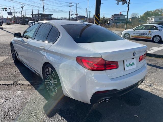 ５シリーズ ５２３ｉ　Ｍスポーツ　衝突軽減システム／アダプティブクルーズコントロール／パドルシフト／前後コーナーセンサー／ブラインドスポットアシスト／全方位カメラ／電動リアゲート／純正ＡＷ／カーテン＋サイドエアバッグ（37枚目）