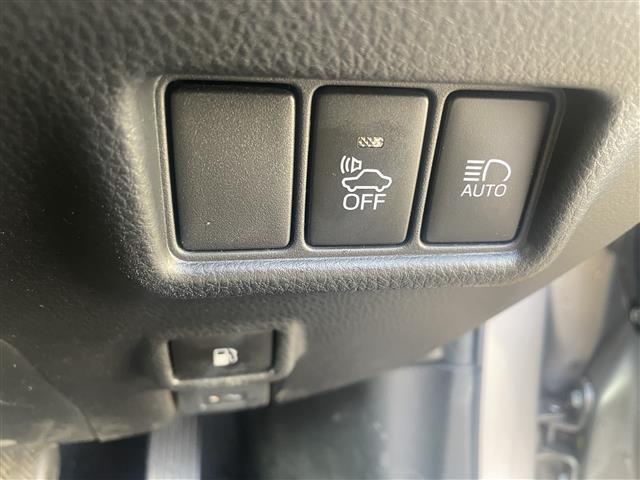 C-HR G モード ネロ 衝突軽減システム/レーンキープアシスト/横滑り防止装置/アダプティブクルーズコントロール/ハーフレザーシート/シートヒーター/カーテンエアバッグ/電動サイドブレーキ/純正ナビ(14枚目)