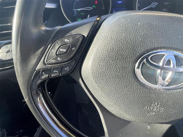 C-HR G モード ネロ 衝突軽減システム/レーンキープアシスト/横滑り防止装置/アダプティブクルーズコントロール/ハーフレザーシート/シートヒーター/カーテンエアバッグ/電動サイドブレーキ/純正ナビ(19枚目)