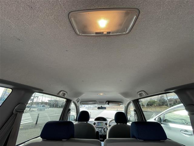 シエンタ Ｇ　ＬＥＤヘッドライト／片側パワースライド／純正ＡＷ／リモコンキーｘ３本／バックカメラ／純正ナビ／ＡＡＣ（18枚目）