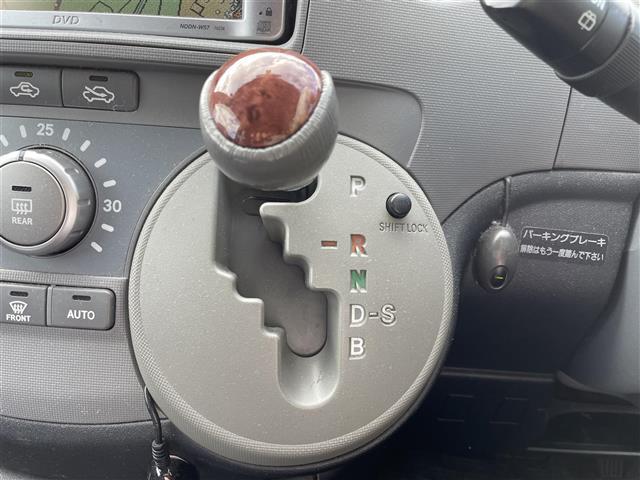 シエンタ Ｇ　ＬＥＤヘッドライト／片側パワースライド／純正ＡＷ／リモコンキーｘ３本／バックカメラ／純正ナビ／ＡＡＣ（21枚目）