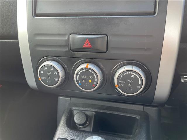 エクストレイル 20Xt ワンオーナー/4WD/ハイパールーフレール/純HDDナビ/フルセグTV/バックカメラ/シートヒーター/ETC/キセノン/前後ドラレコ(7枚目)