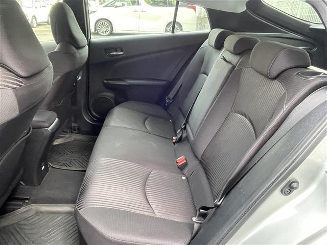 プリウス A 純9型メモリナビ/フルセグTV/ACCクルコン/パワーシート/ビルトインETC2.0/スマートキー/LEDヘッドライト/LEDフォグ/PCS/LTA/BSM/HUD/PKSB/RSA/前後ドラレコ(21枚目)