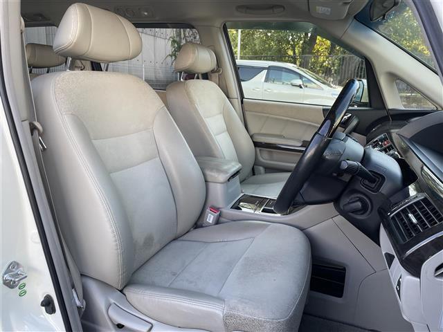 エリシオンプレステージ Ｓ　ＨＤＤナビスペシャルパッケージ　純ＨＤＤナビ／外フルセグＴＶ／バックカメラ／両側パワスラ／ビルトインＥＴＣ／スマートキー／キセノン／ハーフレザーシート（4枚目）