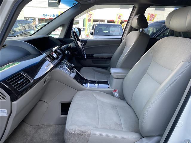 エリシオンプレステージ Ｓ　ＨＤＤナビスペシャルパッケージ　純ＨＤＤナビ／外フルセグＴＶ／バックカメラ／両側パワスラ／ビルトインＥＴＣ／スマートキー／キセノン／ハーフレザーシート（19枚目）