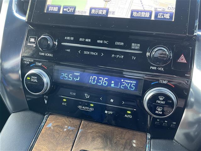 アルファード ３．５エグゼクティブラウンジ　モデリスタエアロ／Ｗサンルーフ／ＪＢＬ純ナビ／フルセグ／全方位モニタ／黒革電動シート／シートヒータ／後席エアシート／オットマン／両パワスラ／電動バックドア／ＰＣＳ／外２１ＡＷ／ＴＥＩＮ車高調（12枚目）