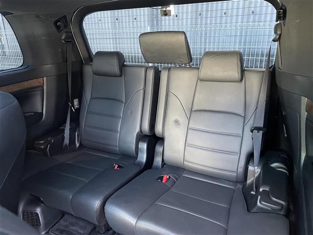 アルファード ３．５エグゼクティブラウンジ　モデリスタエアロ／Ｗサンルーフ／ＪＢＬ純ナビ／フルセグ／全方位モニタ／黒革電動シート／シートヒータ／後席エアシート／オットマン／両パワスラ／電動バックドア／ＰＣＳ／外２１ＡＷ／ＴＥＩＮ車高調（30枚目）