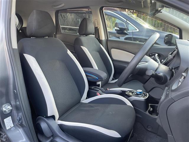 ノート e-パワー X 純メモリナビ/フルセグTV/全方位モニター/クルコン/ETC/スマートキー/LEDヘッドライト/衝突軽減ブレーキ/LDW/前後ドラレコ(4枚目)