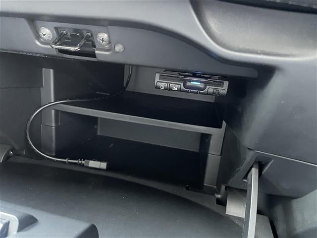 ノート e-パワー X 純メモリナビ/フルセグTV/全方位モニター/クルコン/ETC/スマートキー/LEDヘッドライト/衝突軽減ブレーキ/LDW/前後ドラレコ(13枚目)