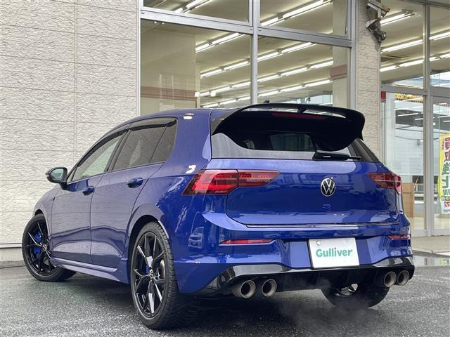 ゴルフＲ ２０イヤーズ　ワンオーナー／４ＷＤ／ターボ／黒革電動シート／シートヒータ／エアシート／ＡＣＣクルコン／ビルトインＥＴＣ／スマートキー／ＬＥＤヘッドライト／衝突軽減ブレーキ／純アクラポビッチマフラー（2枚目）